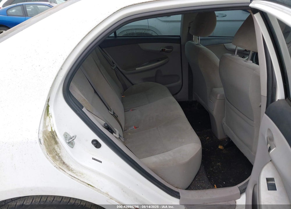 2011 TOYOTA COROLLA LE VIN: 2T1BU4EE8BC605272