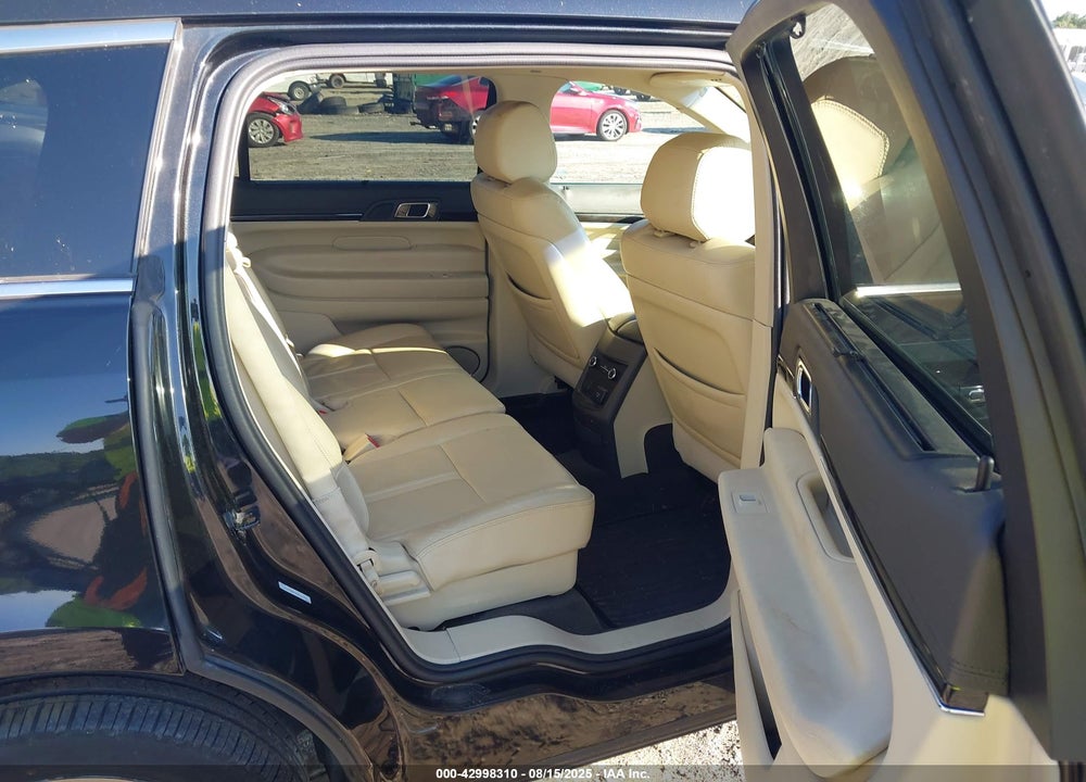 2014 LINCOLN MKT VIN: 2LMHJ5AT8EBL58135