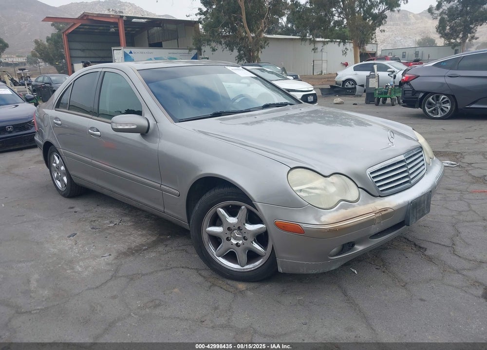 2004 MERCEDES-BENZ C 240 VIN: WDBRF61J14A563427