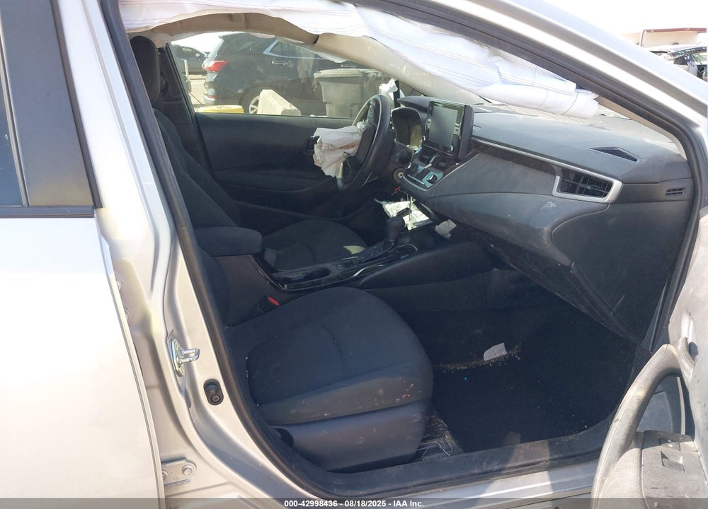 2022 TOYOTA COROLLA LE VIN: JTDEPMAE3NJ227056
