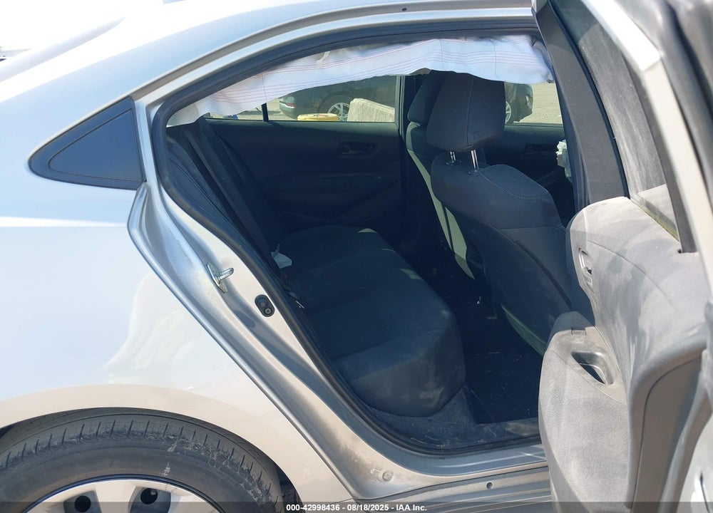 2022 TOYOTA COROLLA LE VIN: JTDEPMAE3NJ227056