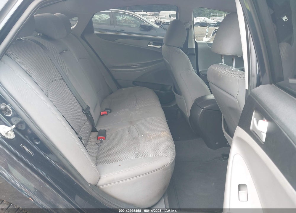 2012 HYUNDAI SONATA VIN: 5NPEB4AC9CH469840