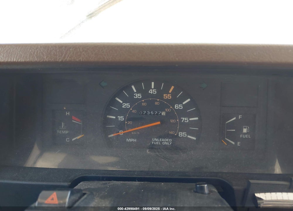 1984 TOYOTA PICKUP COMMERCIAL/CAMPER RN55 VIN: JT5RN55D6E0034478