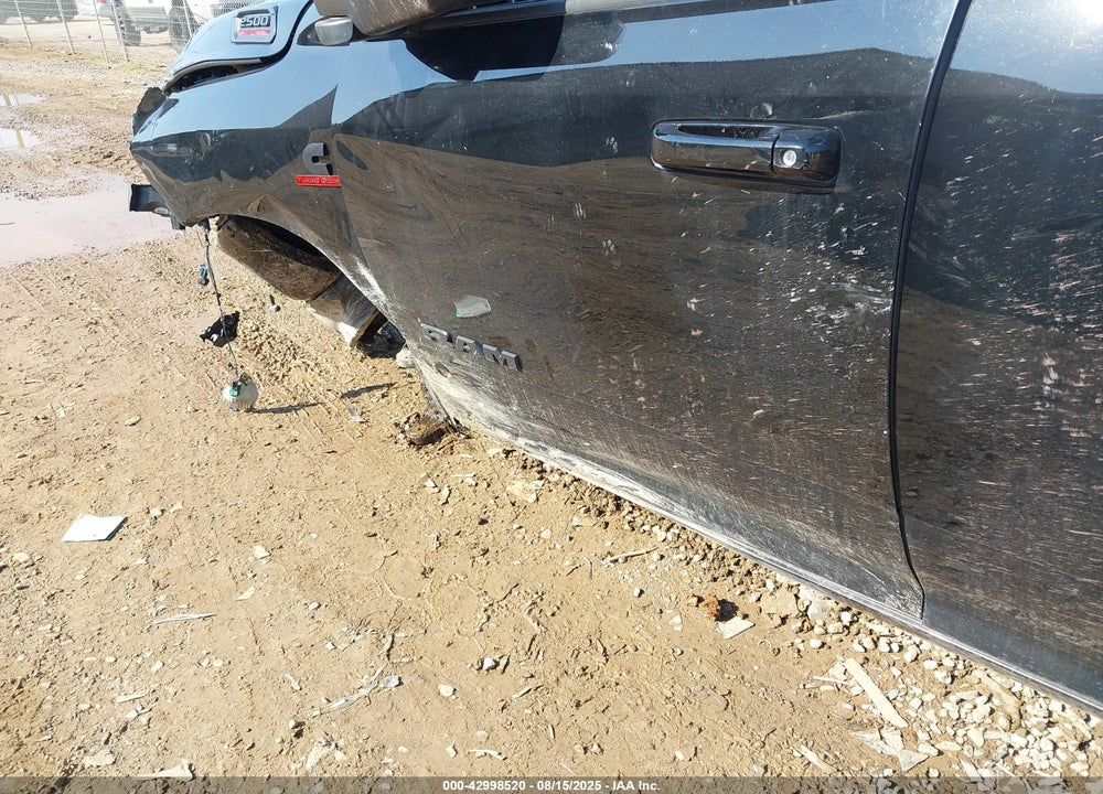 2020 RAM 2500 VIN: 3C6UR5DL0LG163571