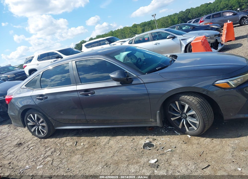 2022 HONDA CIVIC VIN: 2HGFE1F72NH310516