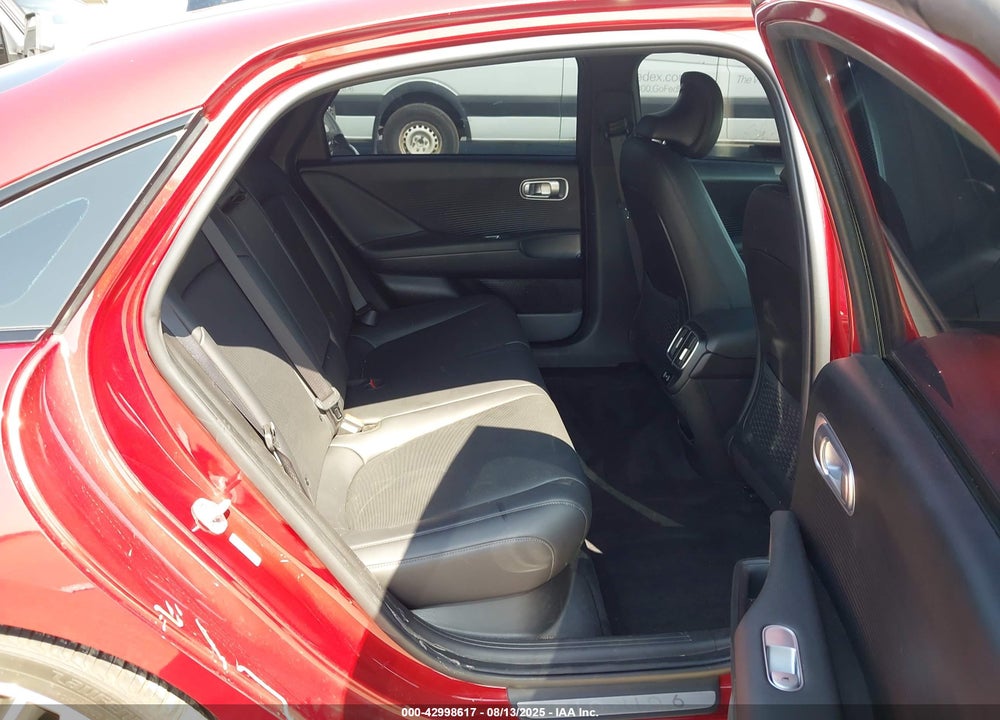 2024 HYUNDAI IONIQ 6 LIMITED VIN: KMHM54AA5RA075636
