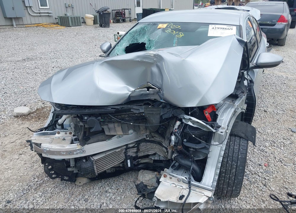 2018 HONDA ACCORD VIN: 1HGCV1F1XJA228654