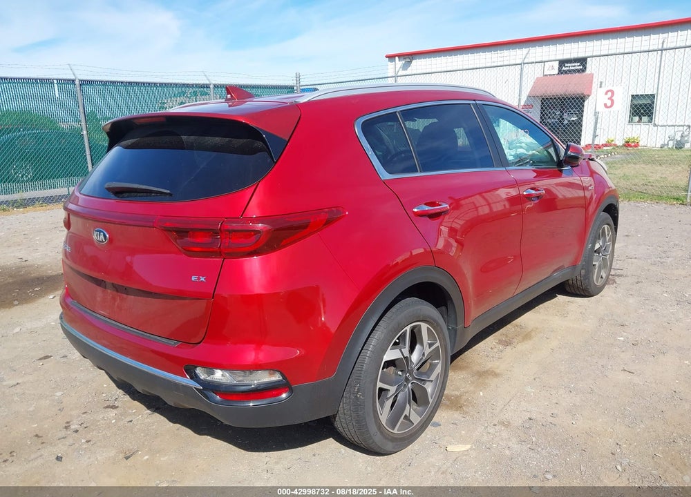 2021 KIA SPORTAGE VIN: KNDPNCAC5M7918737