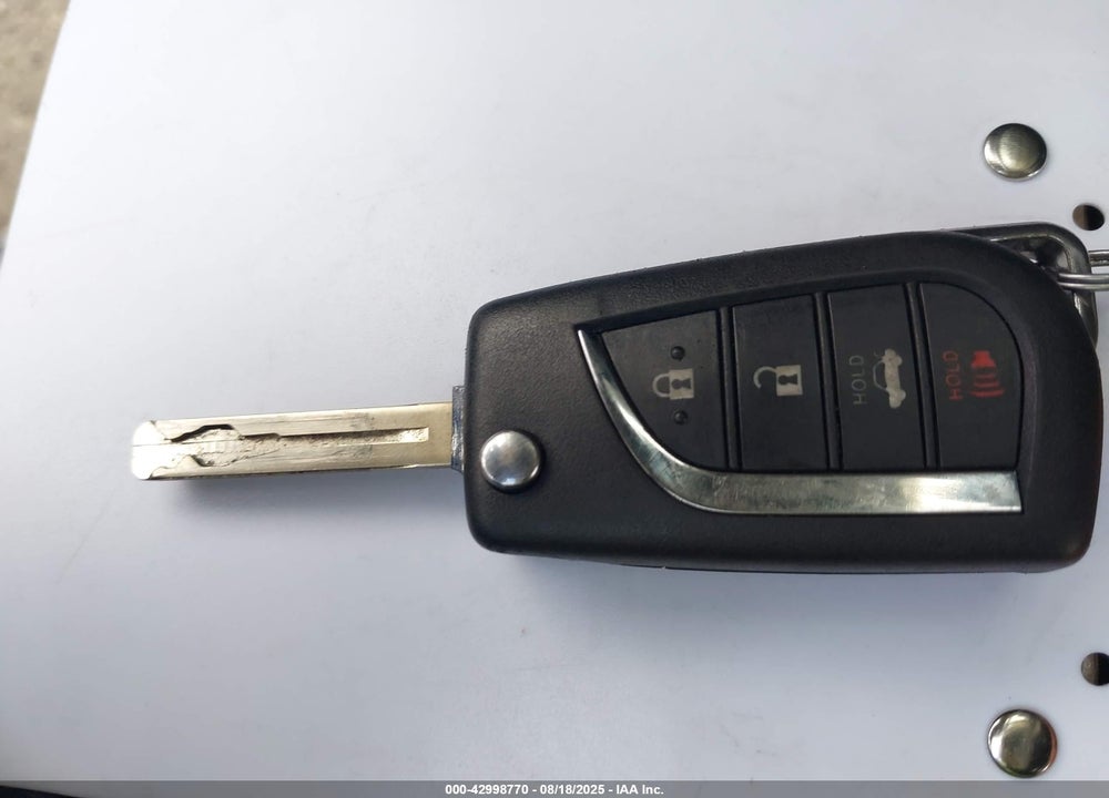 2025 TOYOTA COROLLA VIN: 5YFB4MDE3SP230795