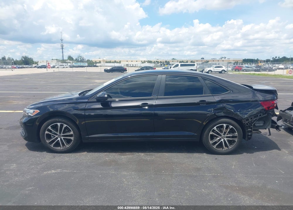 2023 VOLKSWAGEN JETTA VIN: 3VWBM7BU6PM054039