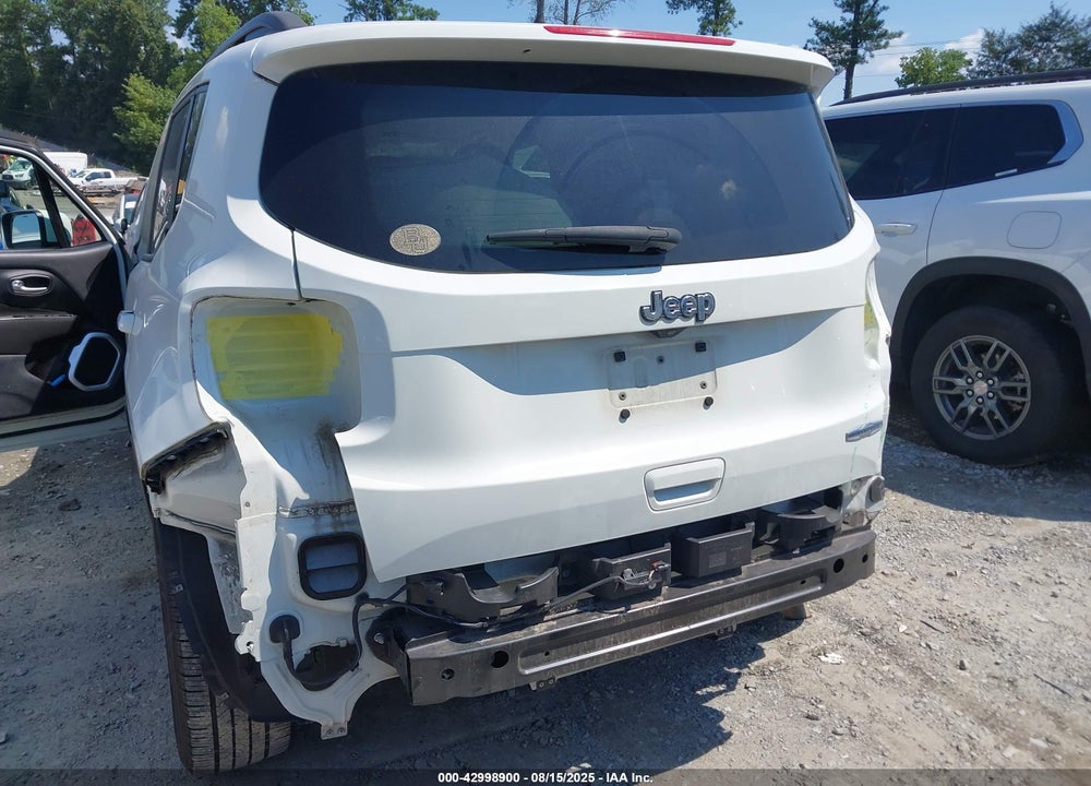 2018 JEEP RENEGADE LATITUDE FWD VIN: ZACCJABB0JPH75926