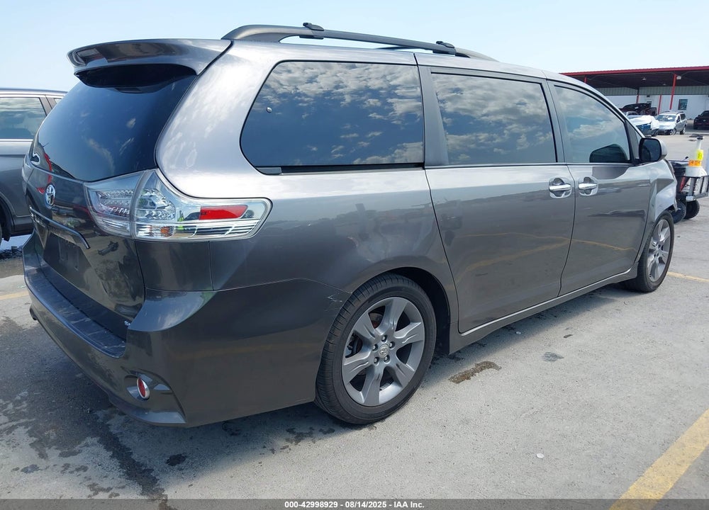 2014 TOYOTA SIENNA SE 8 PASSENGER VIN: 5TDXK3DC7ES487541