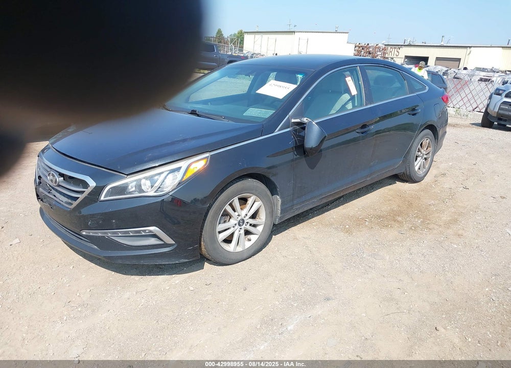 2015 HYUNDAI SONATA SE VIN: 5NPE24AF4FH237094