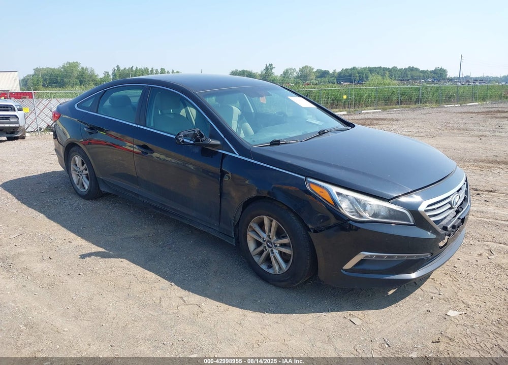 2015 HYUNDAI SONATA SE VIN: 5NPE24AF4FH237094