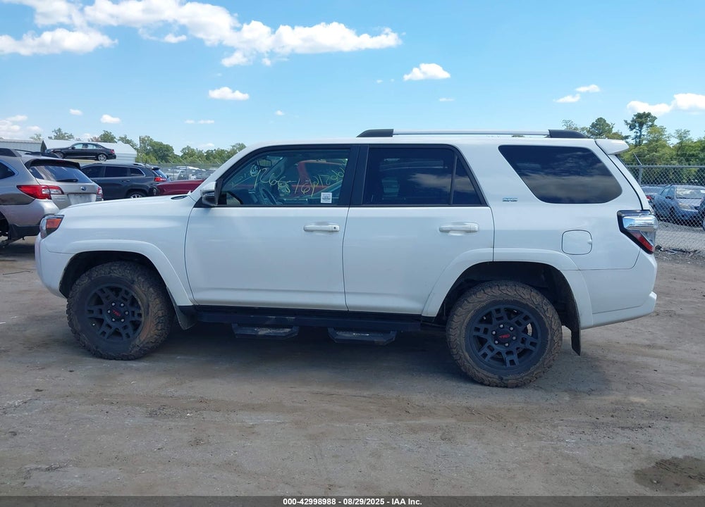 2022 TOYOTA 4RUNNER VIN: JTENU5JR0N6048666