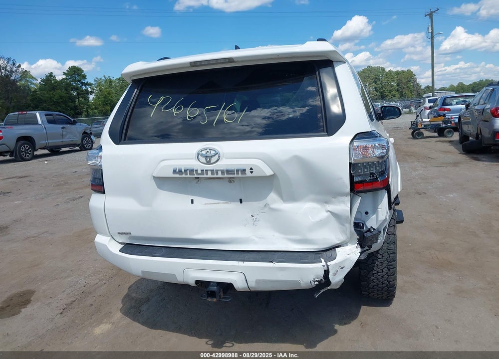 2022 TOYOTA 4RUNNER VIN: JTENU5JR0N6048666