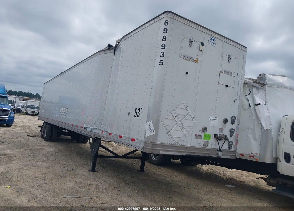 2016 HYUNDAI TRANSLEAD INC --- VIN: 3H3V532C9GT252815