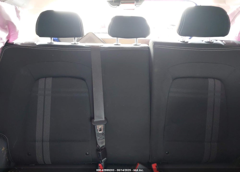 2024 HYUNDAI VENUE SEL VIN: KMHRC8A33RU287115