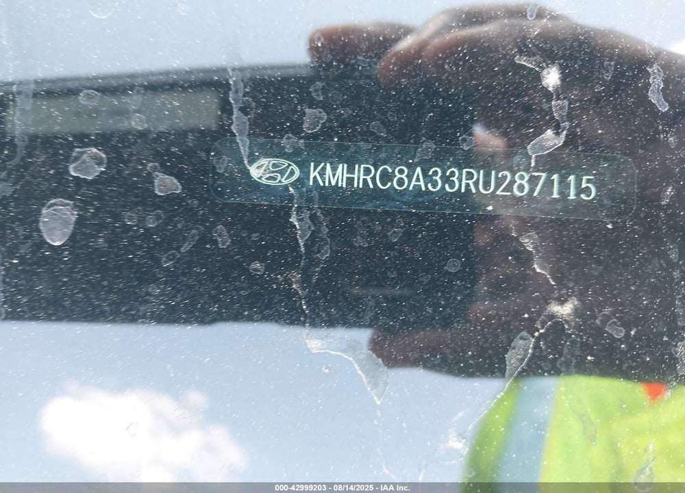 2024 HYUNDAI VENUE SEL VIN: KMHRC8A33RU287115