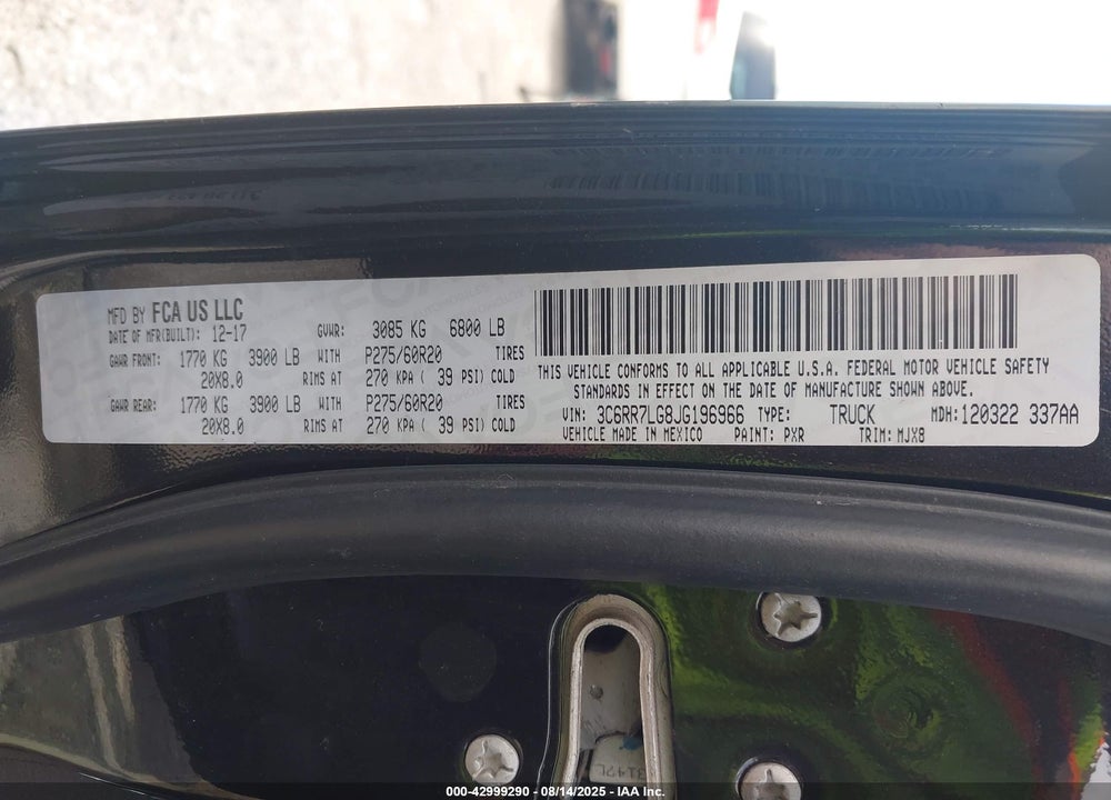 2018 RAM 1500 VIN: 3C6RR7LG8JG196966