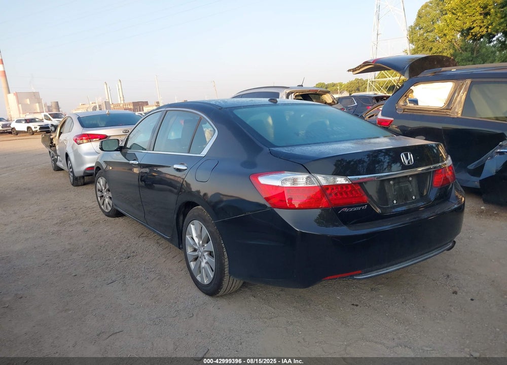2015 HONDA ACCORD VIN: 1HGCR2F86FA258863