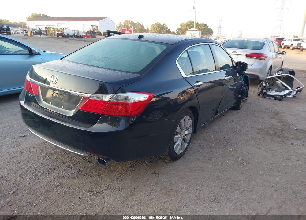 2015 HONDA ACCORD VIN: 1HGCR2F86FA258863