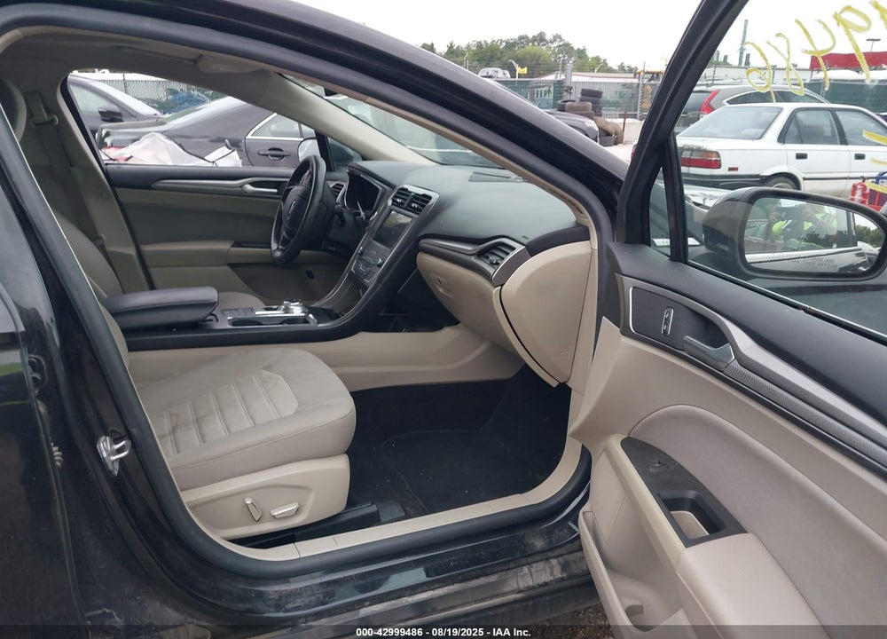 2019 FORD FUSION HYBRID SE VIN: 3FA6P0LU0KR241912
