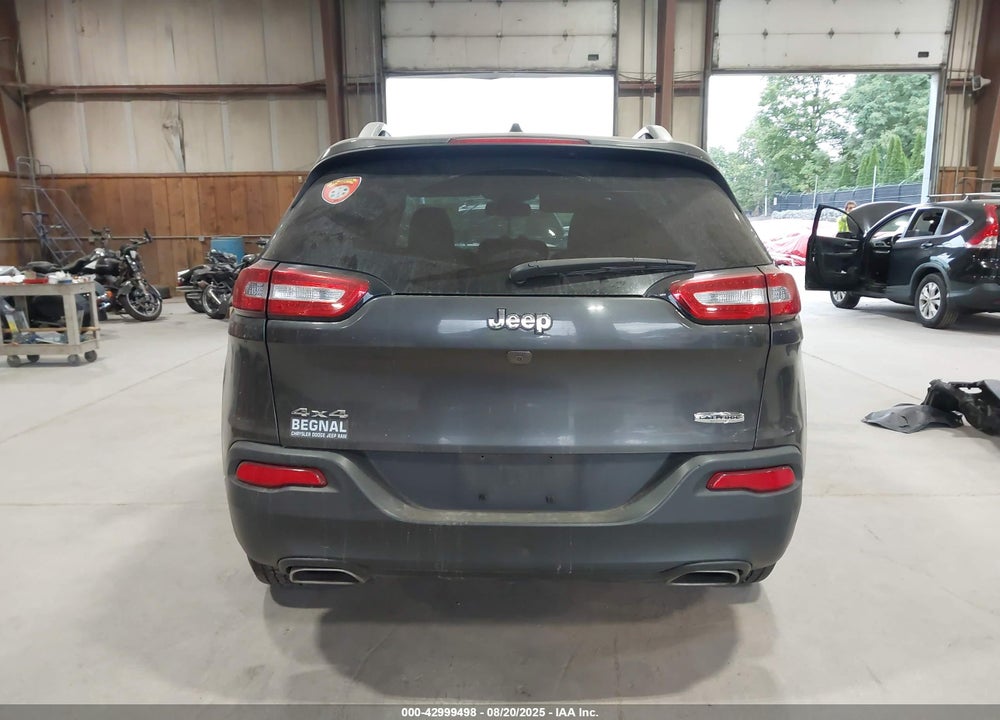 2016 JEEP CHEROKEE LATITUDE VIN: 1C4PJMCS8GW119437