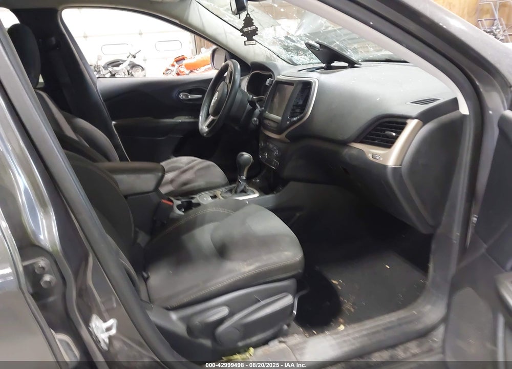2016 JEEP CHEROKEE LATITUDE VIN: 1C4PJMCS8GW119437
