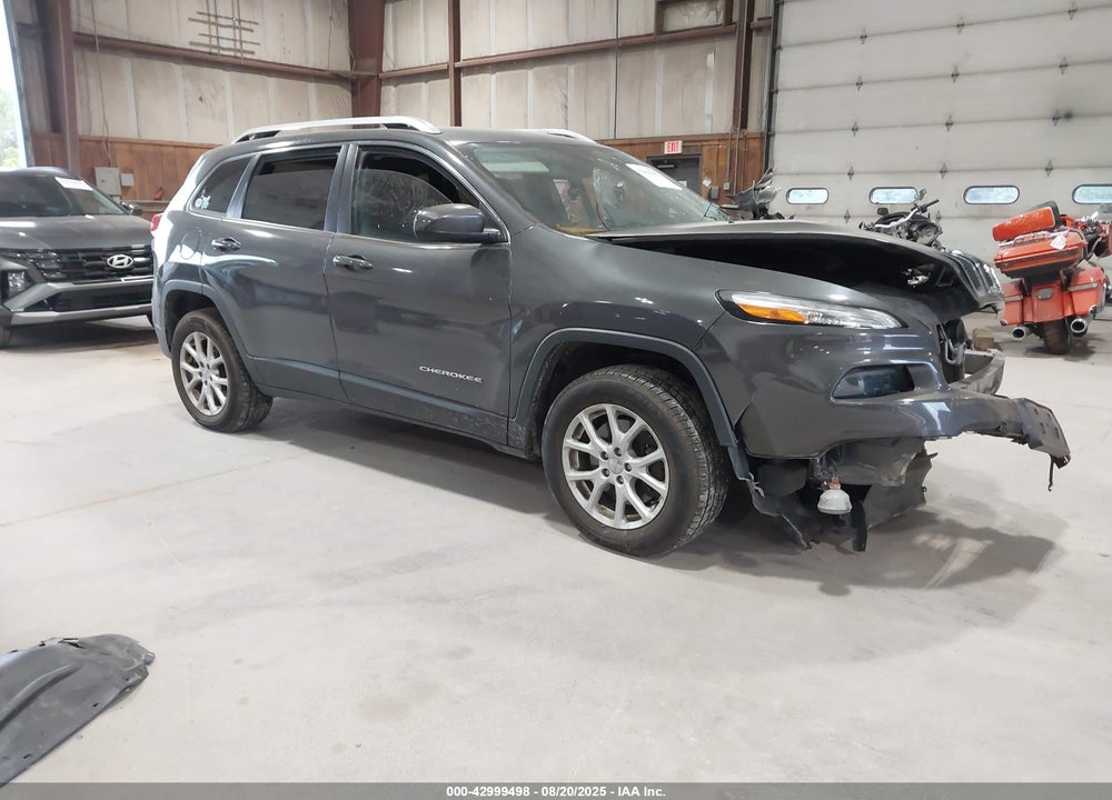 2016 JEEP CHEROKEE LATITUDE VIN: 1C4PJMCS8GW119437