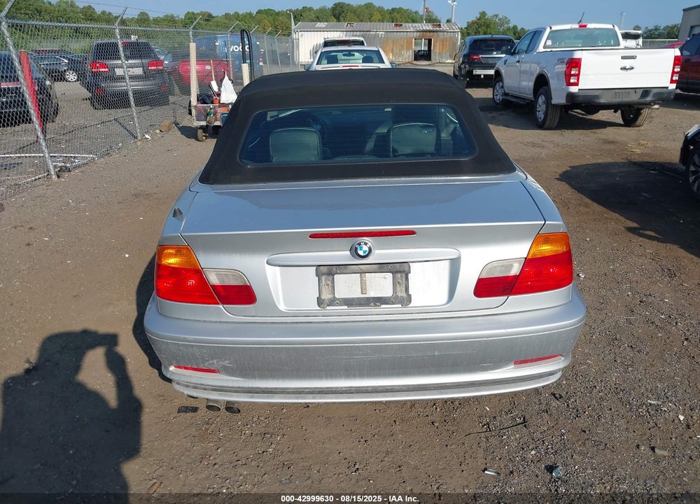 2002 BMW 325CI VIN: WBABS33412PG82433