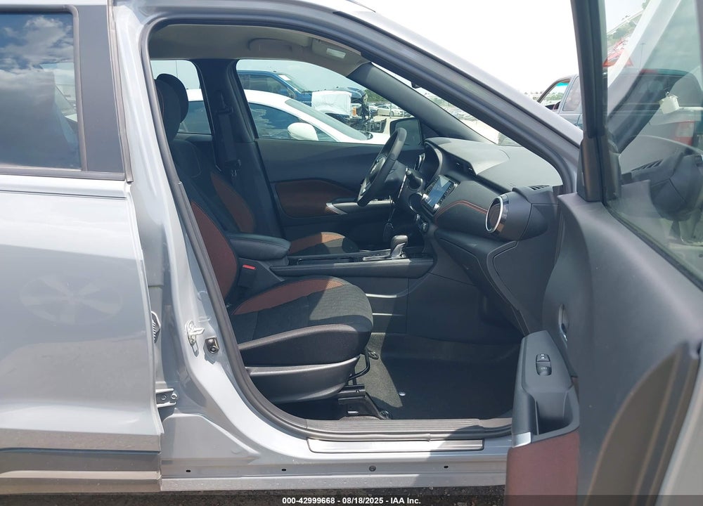 2024 NISSAN KICKS VIN: 3N1CP5DV9RL535617