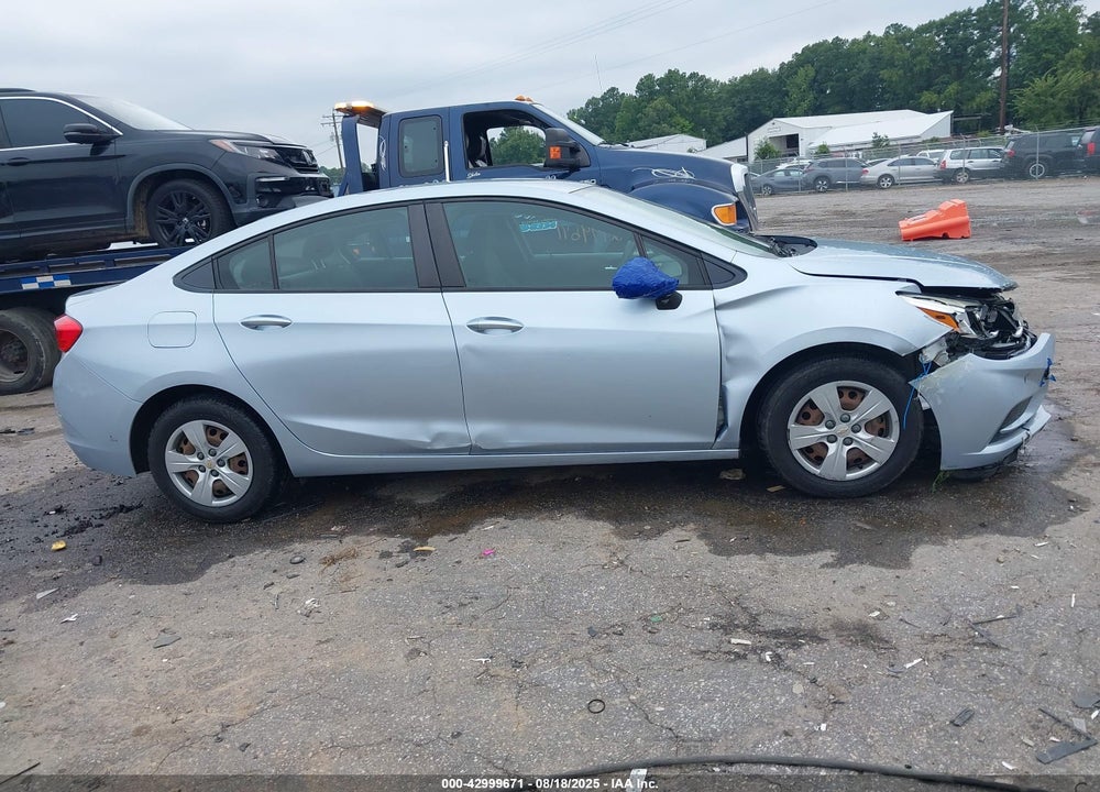 2018 CHEVROLET CRUZE VIN: 1G1BC5SM2J7220173