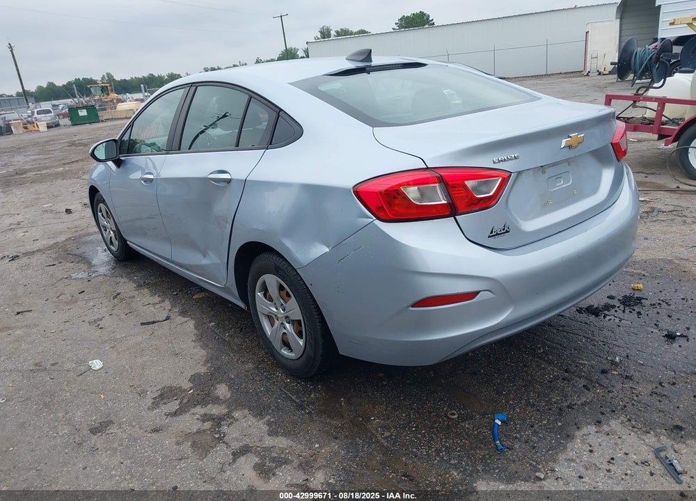 2018 CHEVROLET CRUZE VIN: 1G1BC5SM2J7220173