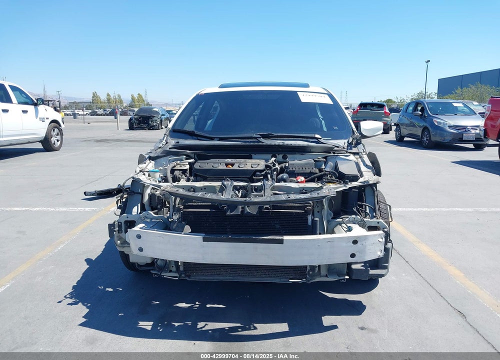 2013 ACURA ILX 2.0L VIN: 19VDE1F35DE020308