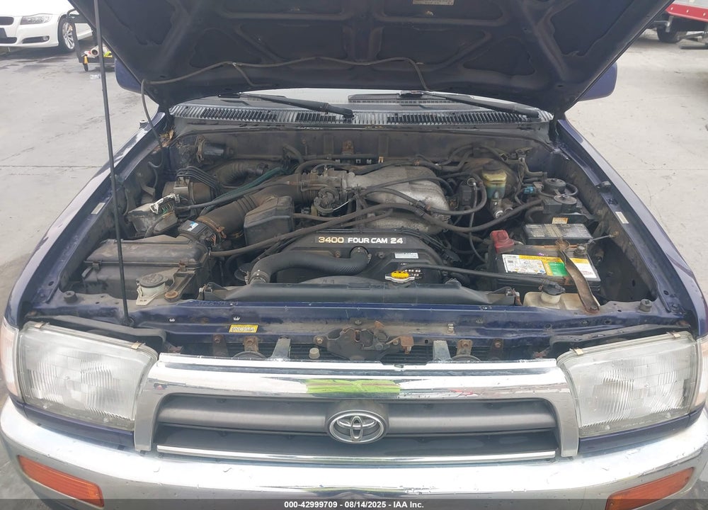1997 TOYOTA 4RUNNER SR5 VIN: JT3HN86R7V0110919