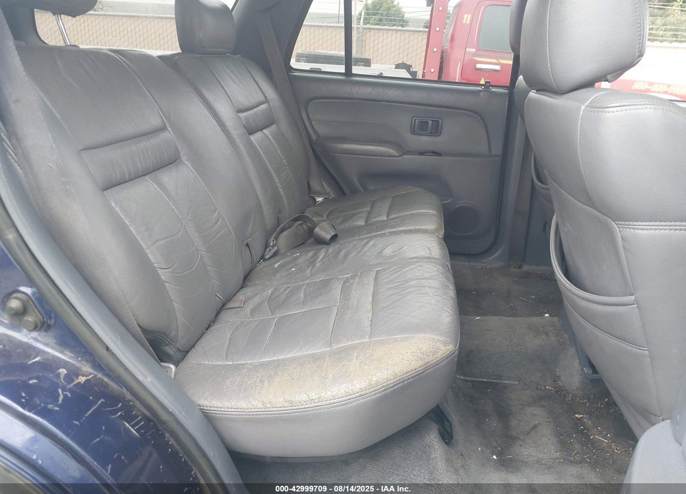 1997 TOYOTA 4RUNNER SR5 VIN: JT3HN86R7V0110919