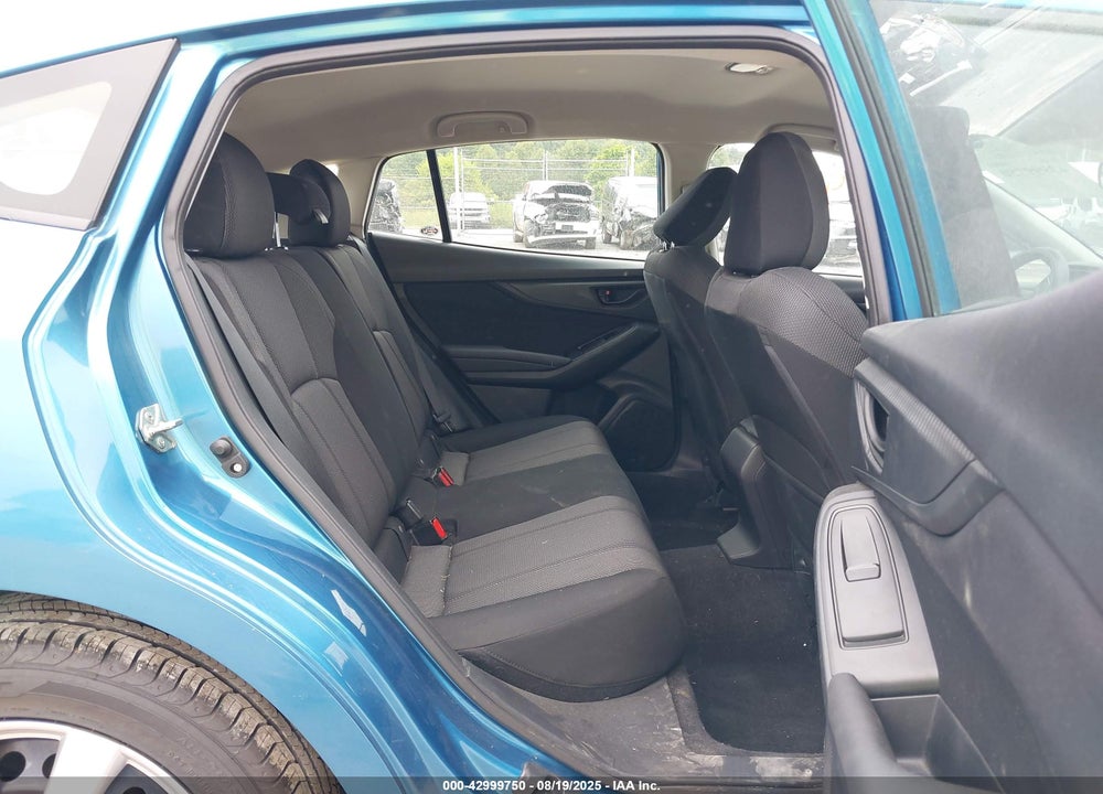2018 SUBARU IMPREZA VIN: 4S3GTAA65J3752548