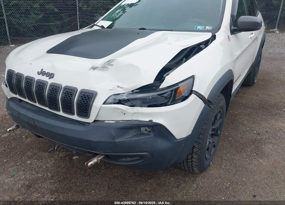 2019 JEEP CHEROKEE TRAILHAWK ELITE 4X4 VIN: 1C4PJMBN3KD192215