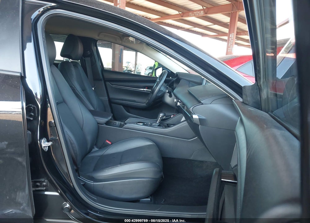 2024 MAZDA 3 2.5 S SELECT SPORT VIN: 3MZBPABM1RM407827