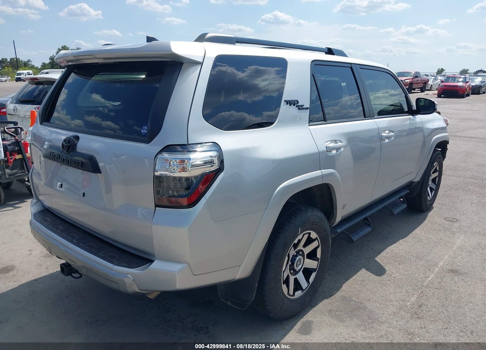 2021 TOYOTA 4RUNNER TRD OFF ROAD PREMIUM VIN: JTERU5JR1M5945050