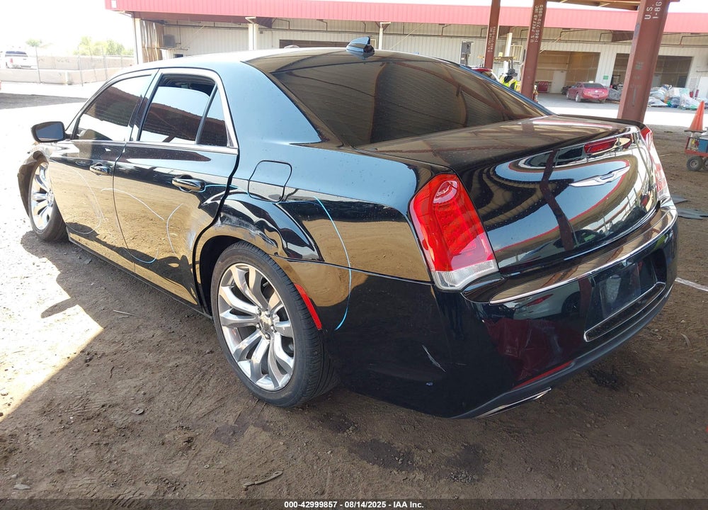 2019 CHRYSLER 300 VIN: 2C3CCAAG8KH548045