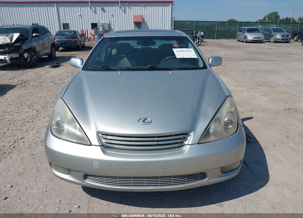 2004 LEXUS ES 330 VIN: JTHBA30G945018881