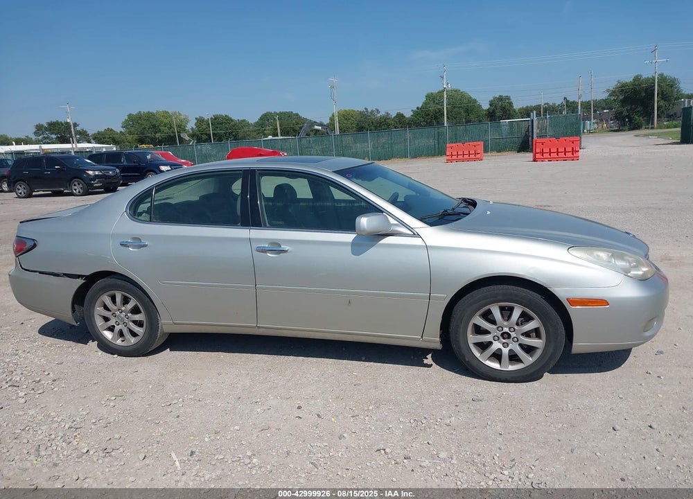 2004 LEXUS ES 330 VIN: JTHBA30G945018881