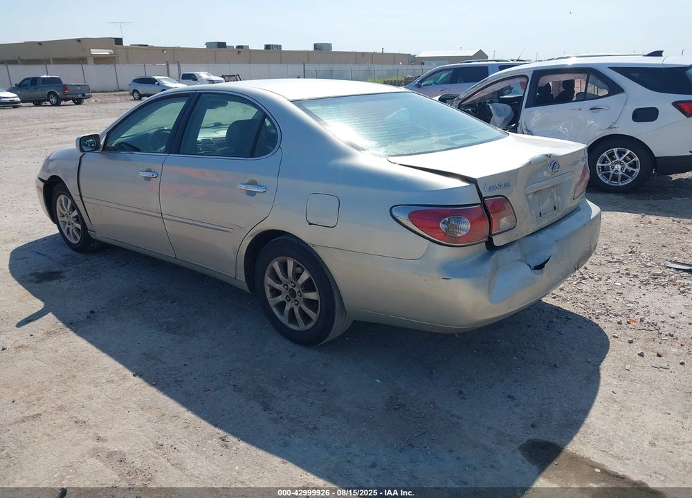 2004 LEXUS ES 330 VIN: JTHBA30G945018881