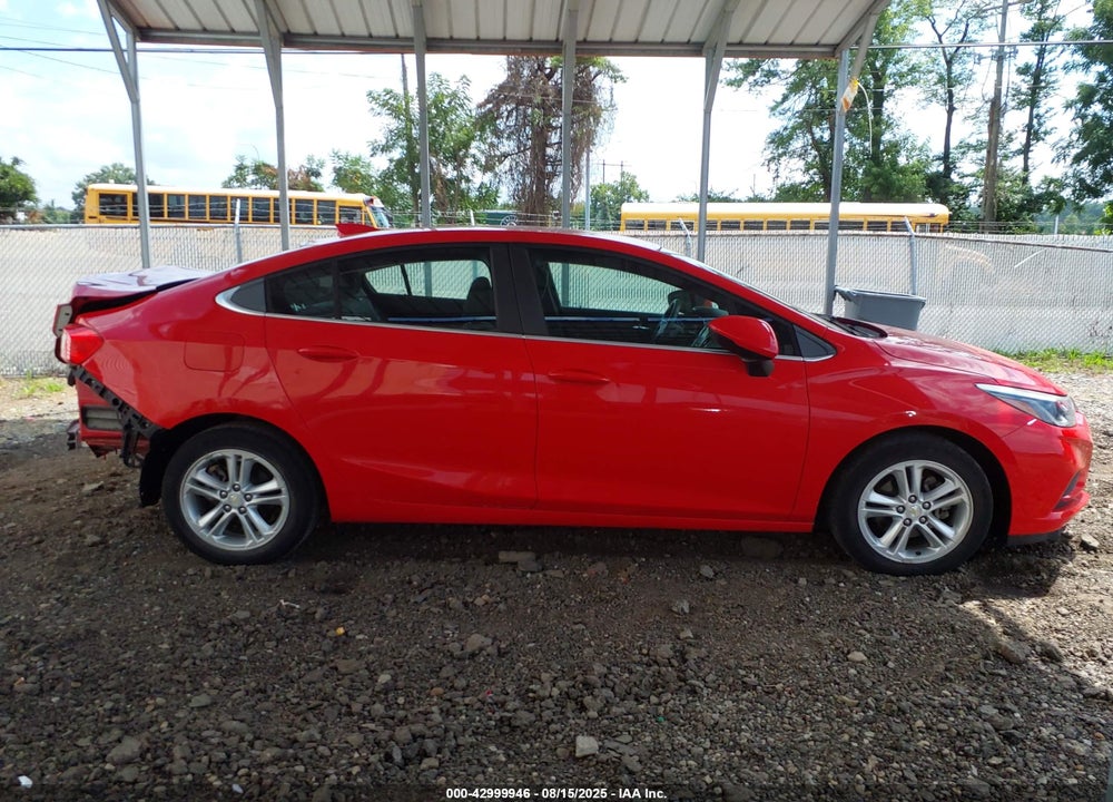 2017 CHEVROLET CRUZE VIN: 1G1BE5SM1H7200162