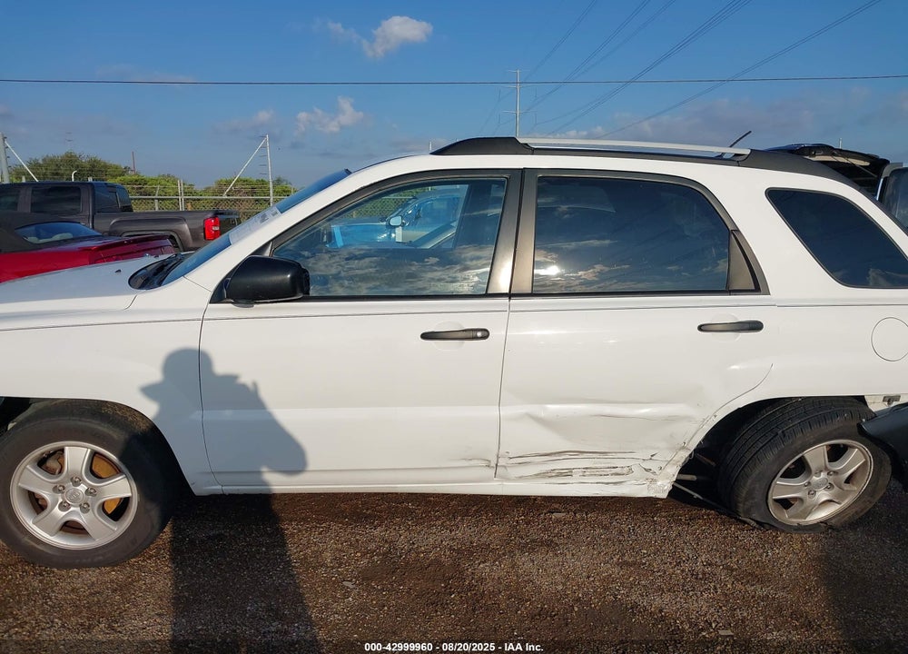 2008 KIA SPORTAGE LX VIN: KNDJF724387539954