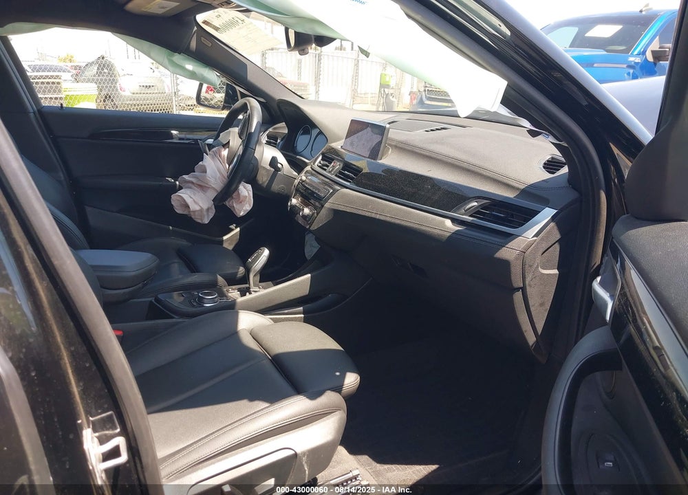 2021 BMW X2 VIN: WBXYJ1C03M5T04582