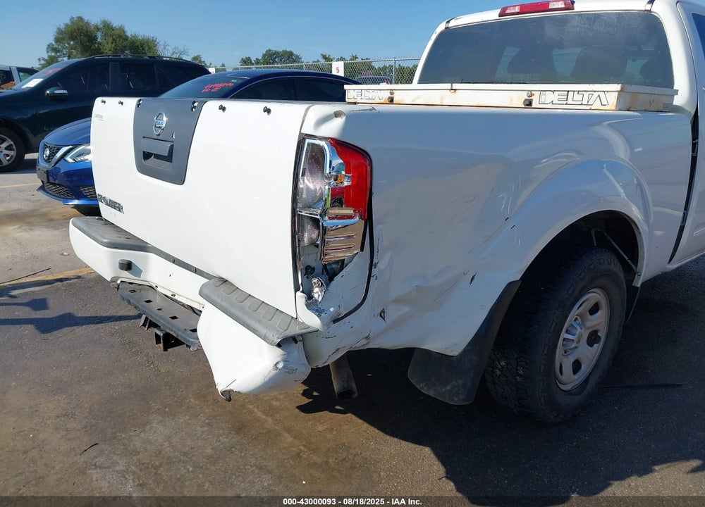 2018 NISSAN FRONTIER VIN: 1N6BD0CT6JN722187