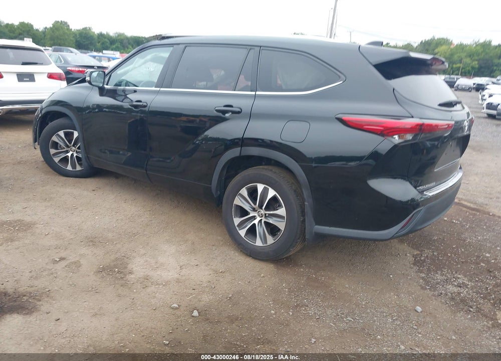 2021 TOYOTA HIGHLANDER VIN: 5TDHZRBH7MS523857
